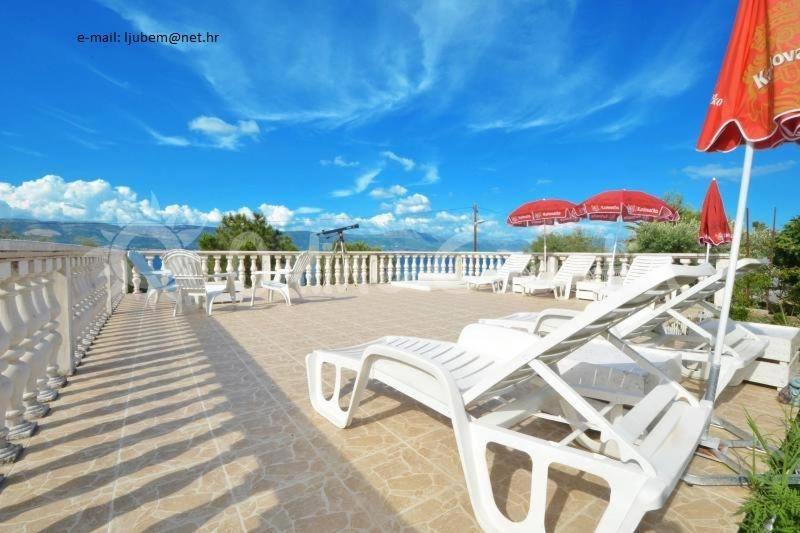 Villa Fjaba - By The Sea - With The Big Terraces & Great Sea View Trogir Buitenkant foto