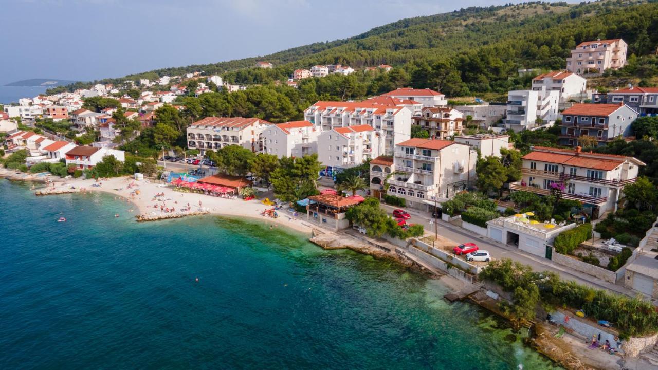 Villa Fjaba - By The Sea - With The Big Terraces & Great Sea View Trogir Buitenkant foto
