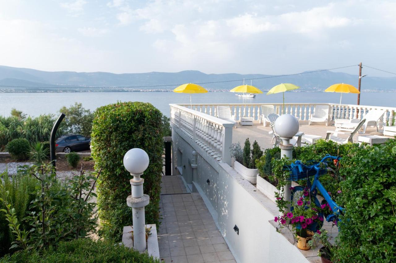 Villa Fjaba - By The Sea - With The Big Terraces & Great Sea View Trogir Buitenkant foto