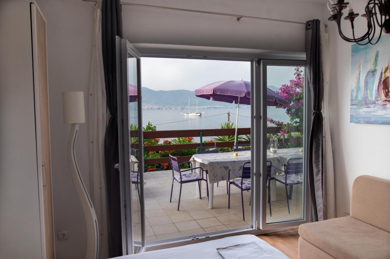 Villa Fjaba - By The Sea - With The Big Terraces & Great Sea View Trogir Buitenkant foto