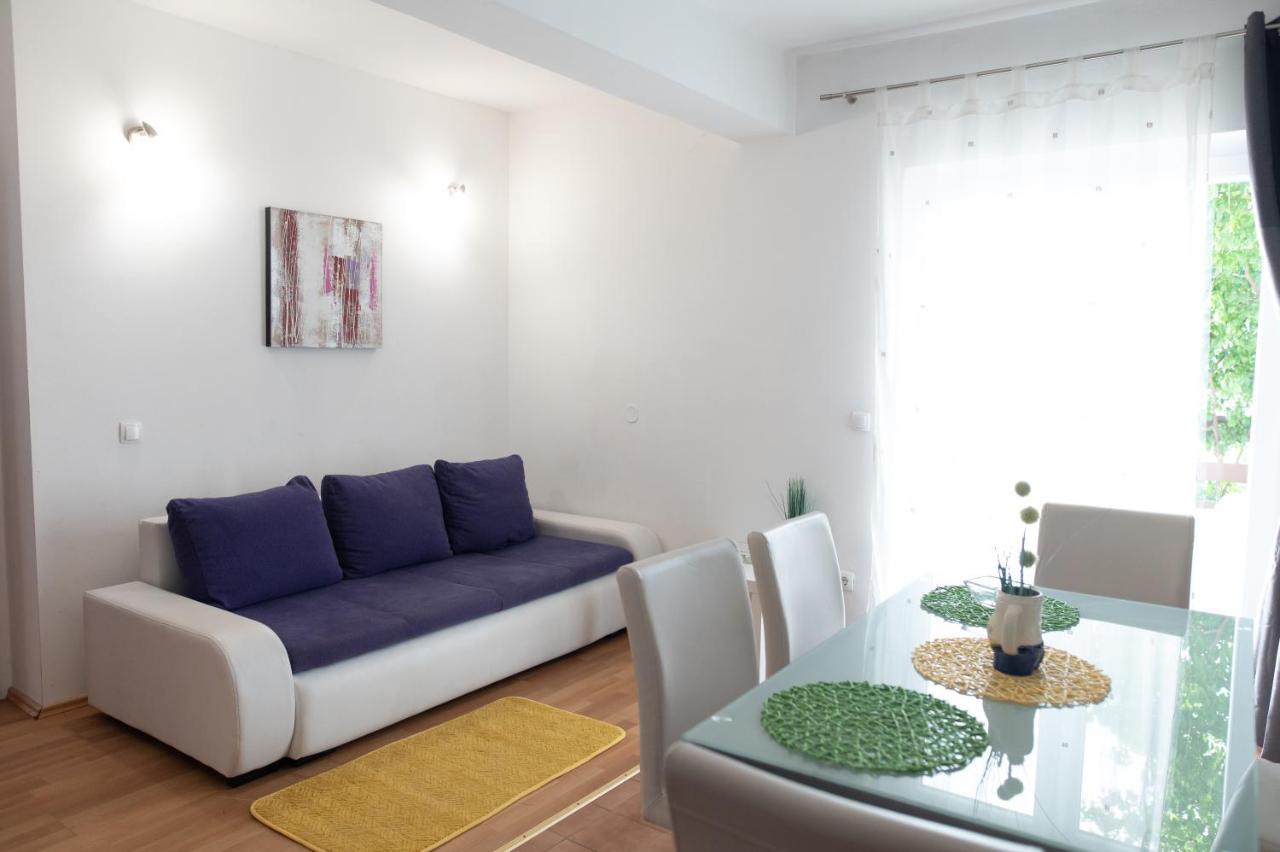 Villa Fjaba - By The Sea - With The Big Terraces & Great Sea View Trogir Buitenkant foto