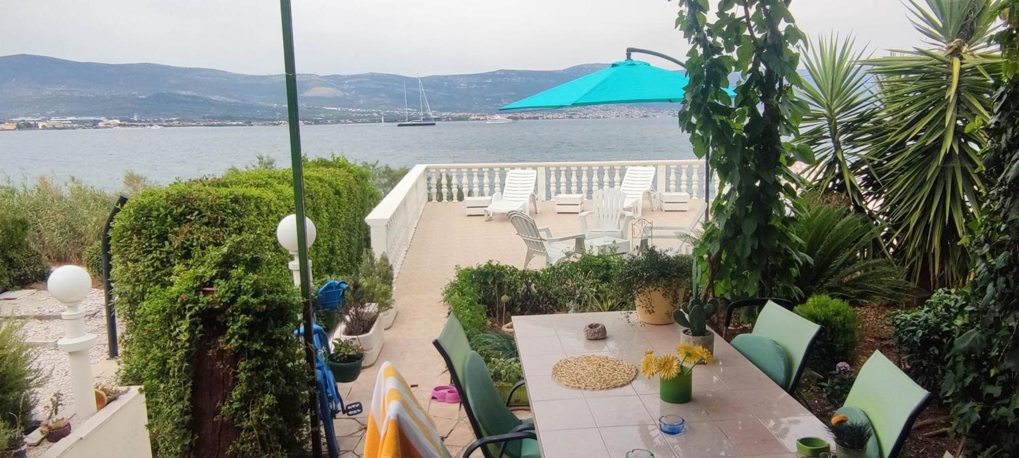 Villa Fjaba - By The Sea - With The Big Terraces & Great Sea View Trogir Buitenkant foto